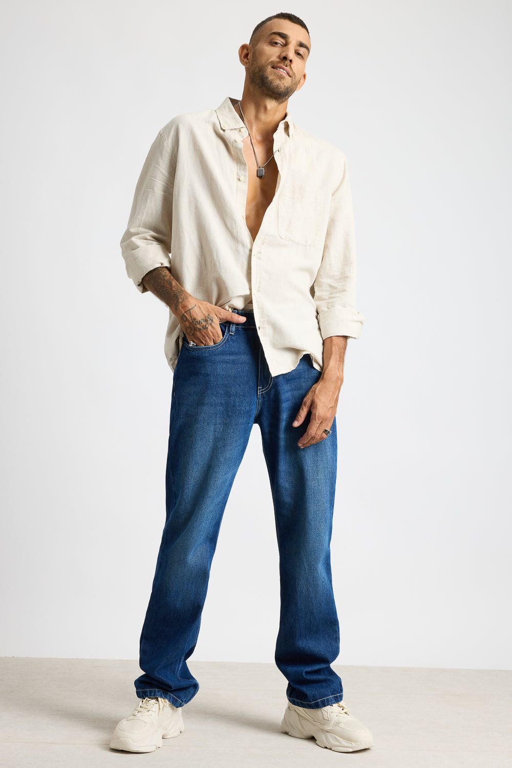 02April_0630-Edit.jpg Electric Blue Bold Tone Modern Straight-Fit Denim Jeans - Image 1