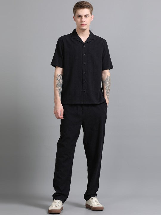 6b5899cd-399d-4536-ad8e-d80705e126f01740476907559-StitchX-Men-Textured-Cotton-Seersucker-Resort-Shirt-Trouser-3.jpg Men Textured Cotton Seersucker Resort Shirt & Trouser Co Ord Set - Image 1