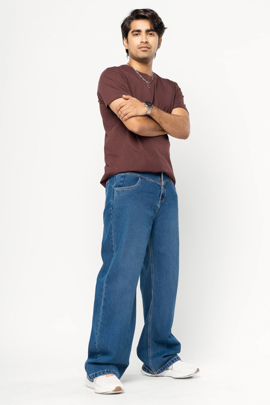 FreakinsMen-02524-min.jpg Blue Fish Cut Contemporary Straight-Fit Denim Jeans for Men - Image 1