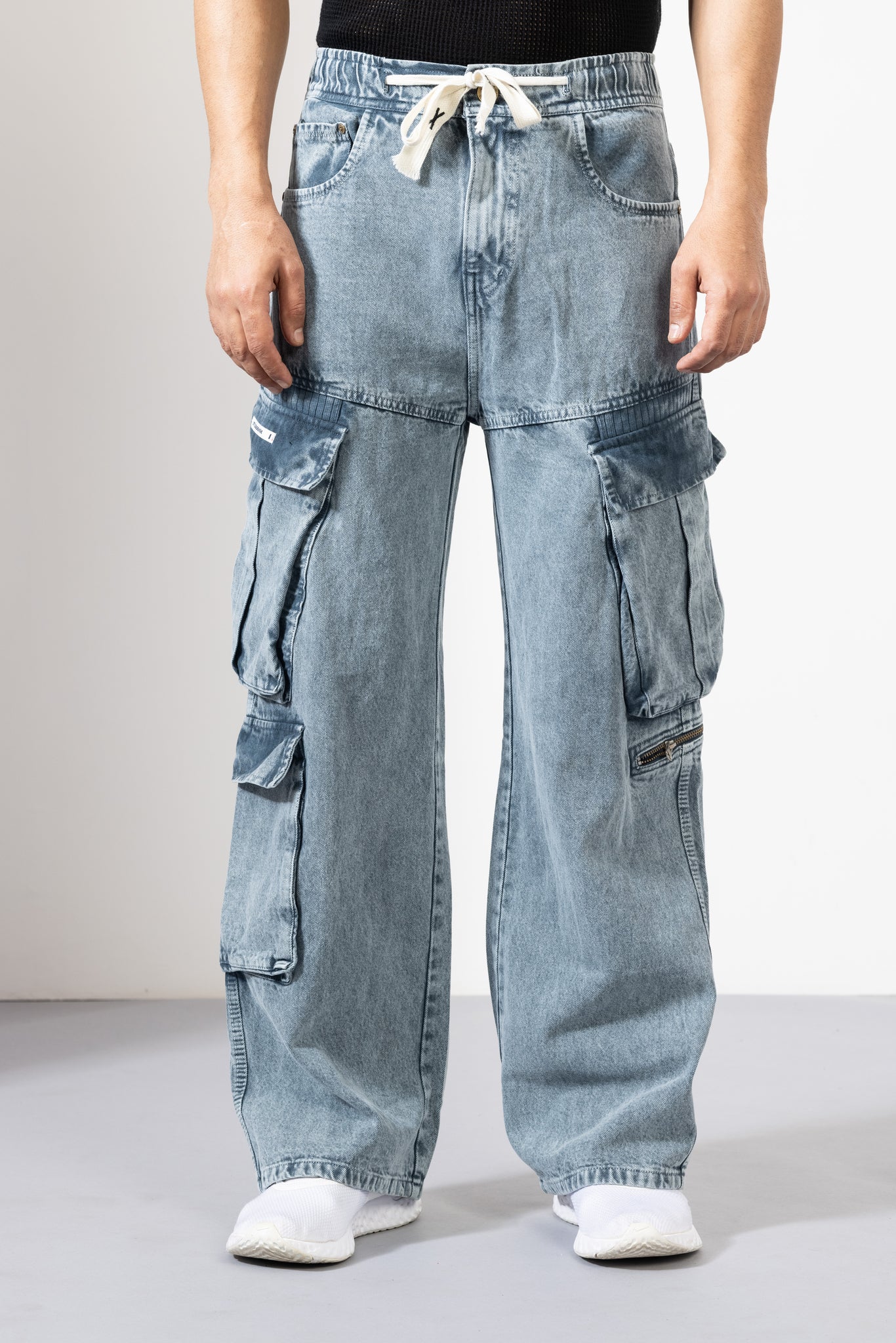GSCRG6PKTDBLUDNM_5.jpg Blue Denim Cargo Pants for Men with Utility Pockets - Image 1